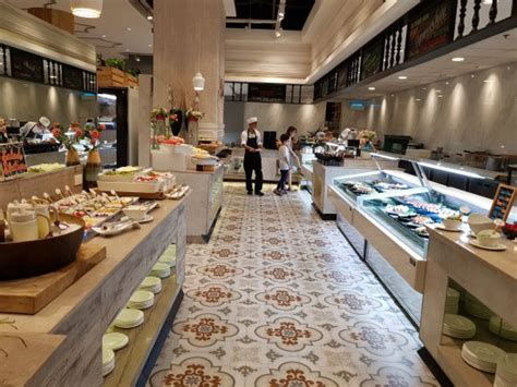 buffet restaurants quezon city|Four Seasons Buffet & Hotpot, Araneta Center Cubao, .